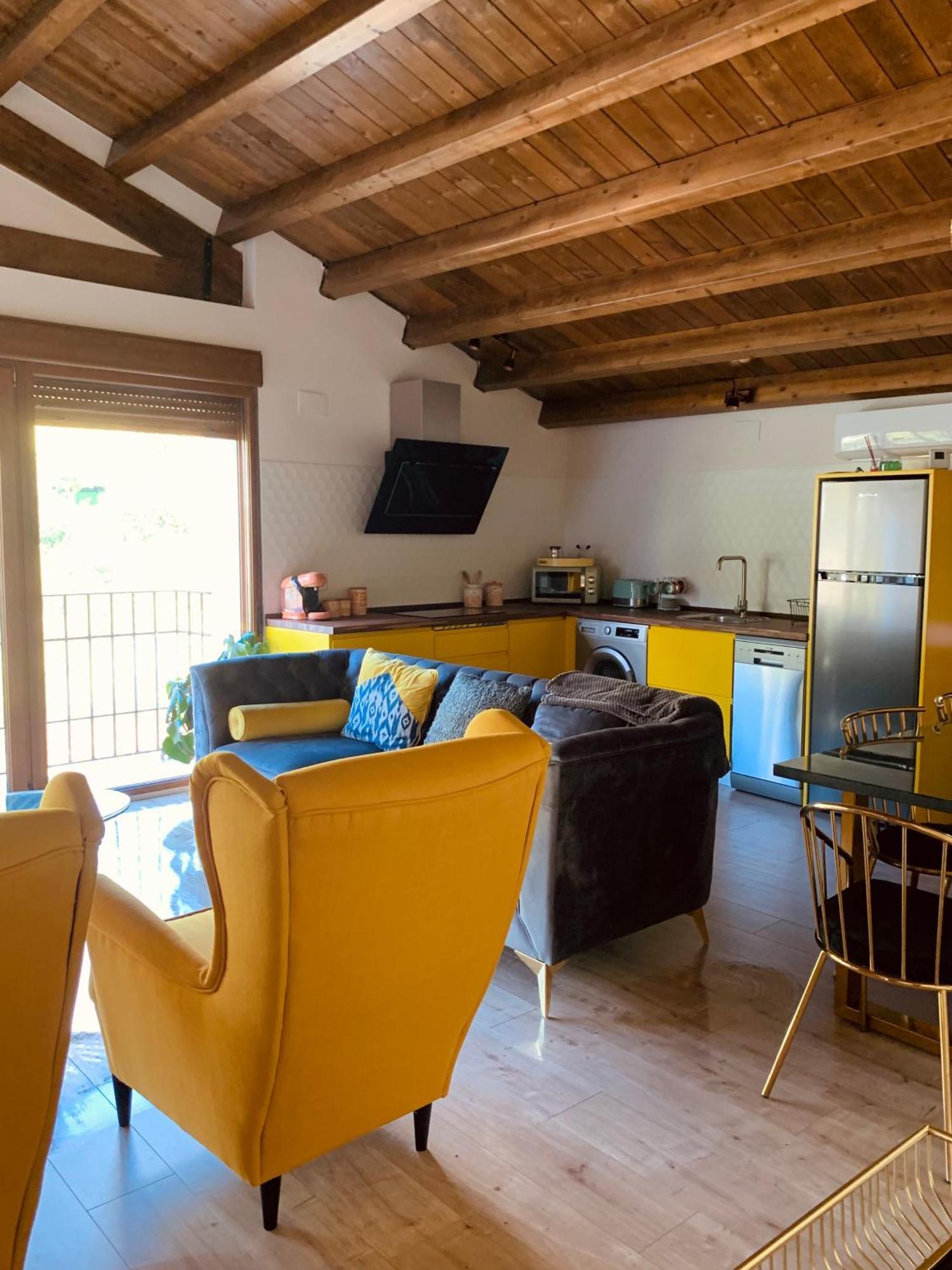 Apartamentos En El Valle Del Jerte Flores Para Angela Cabezuela Del Valle Buitenkant foto
